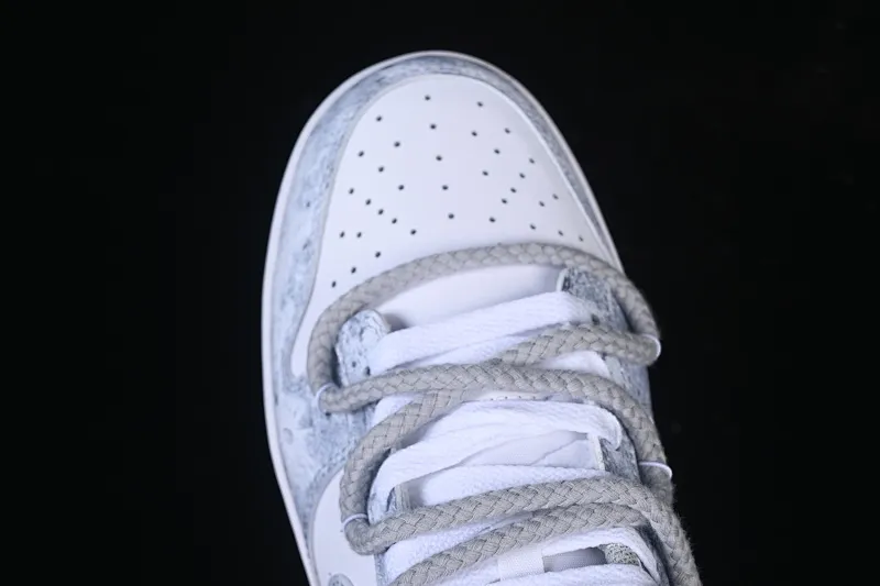 All categories Nk SB Dunk Series Nk SB Dunk Low High-end customized low-top sneakers Nike SB Dunk Low straps Anniversary high-end customized low-top casual sneakers DD1873-113